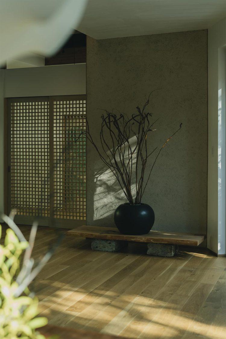 土壁は230cm✕160cm