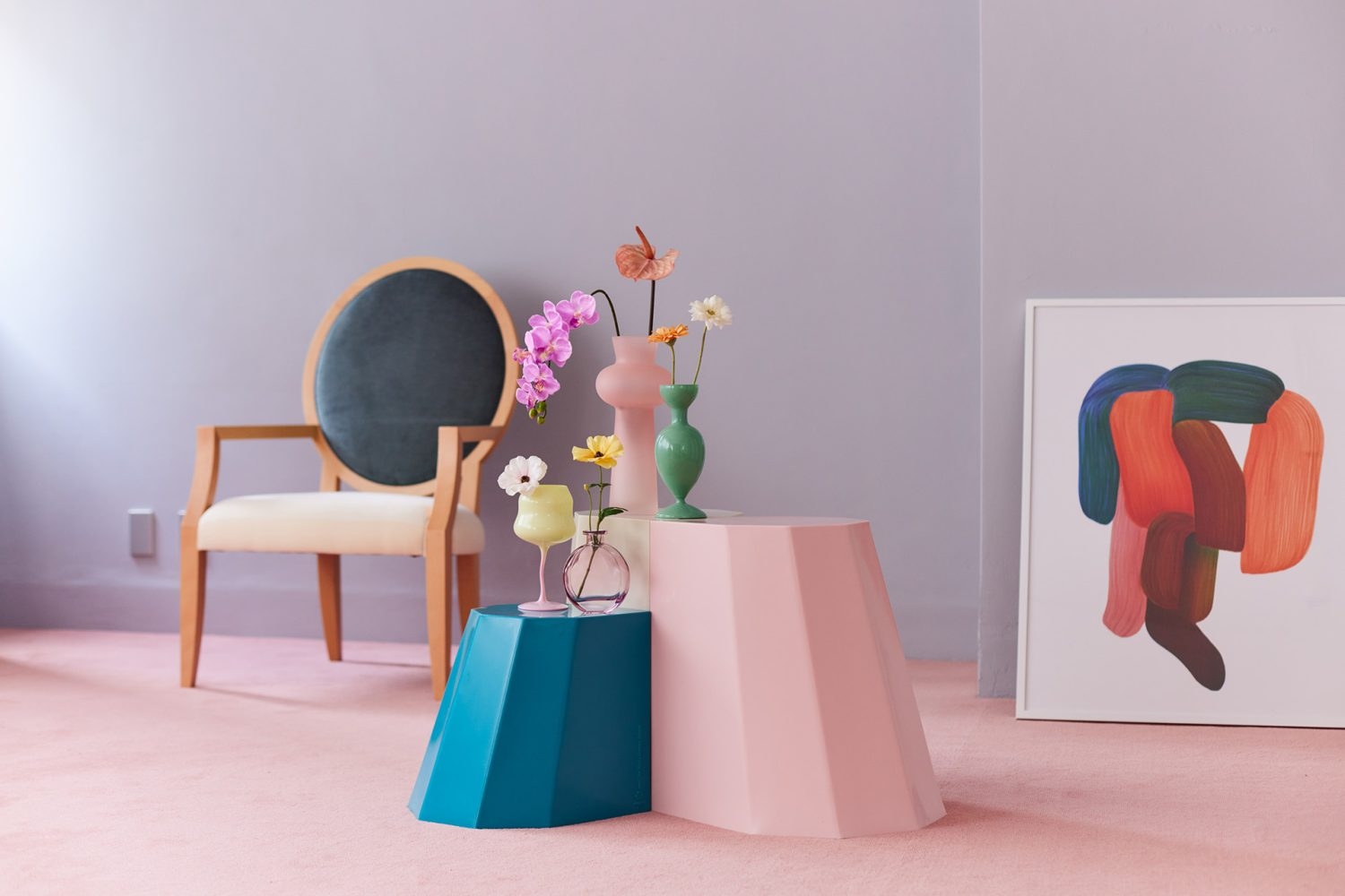 4F ピンクのカーペット床