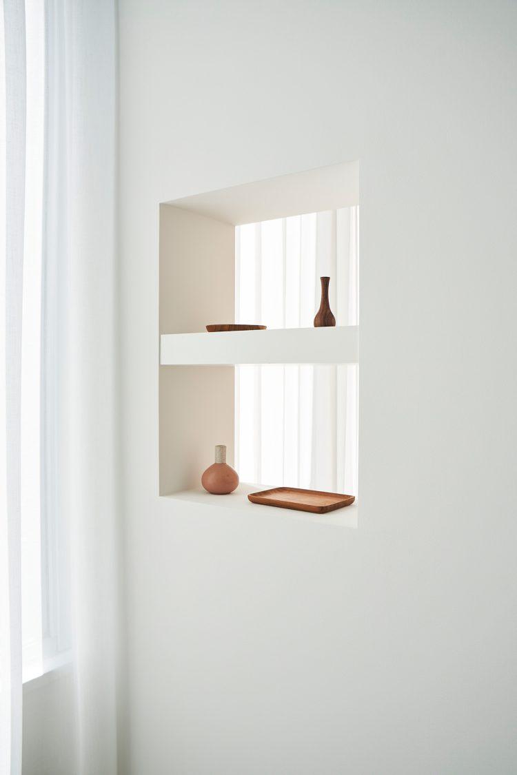 光を通すオープン棚