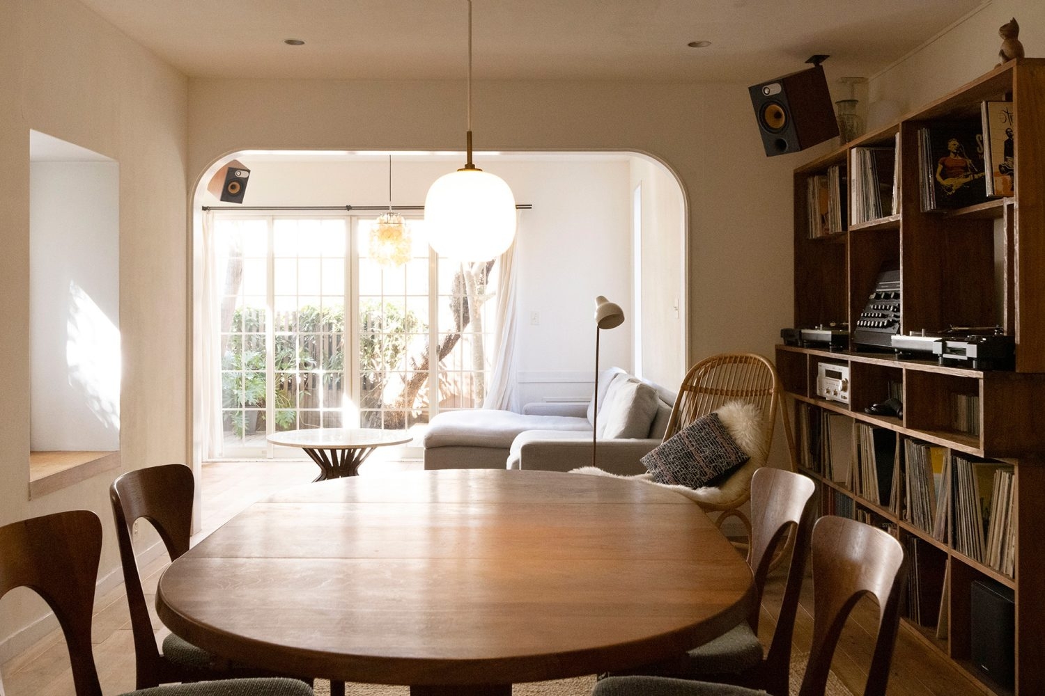 あたたかみのあるリビングダイニング