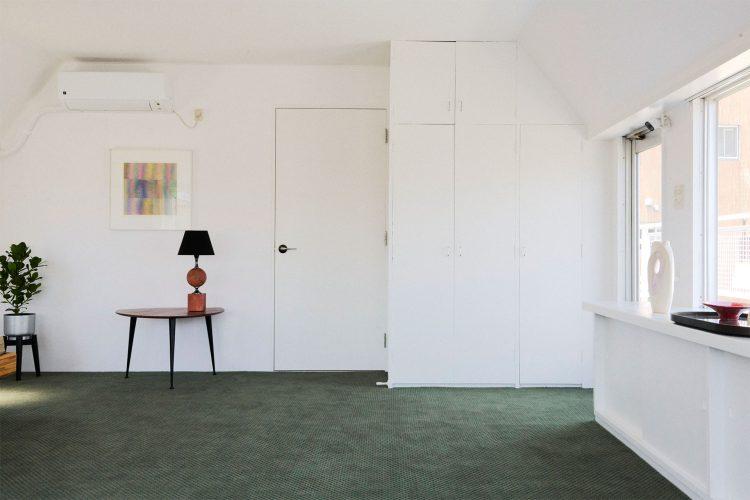 3F 壁・天井の凹凸が撮影にニュアンスを与えます