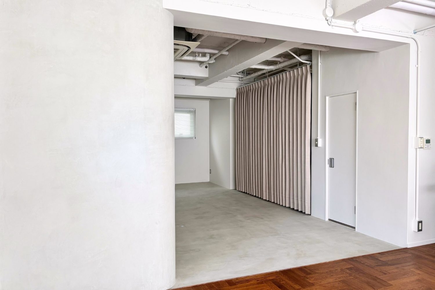 モダンなカラー