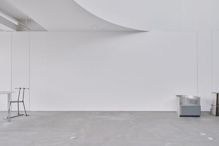 白を基調とした清潔感のある空間