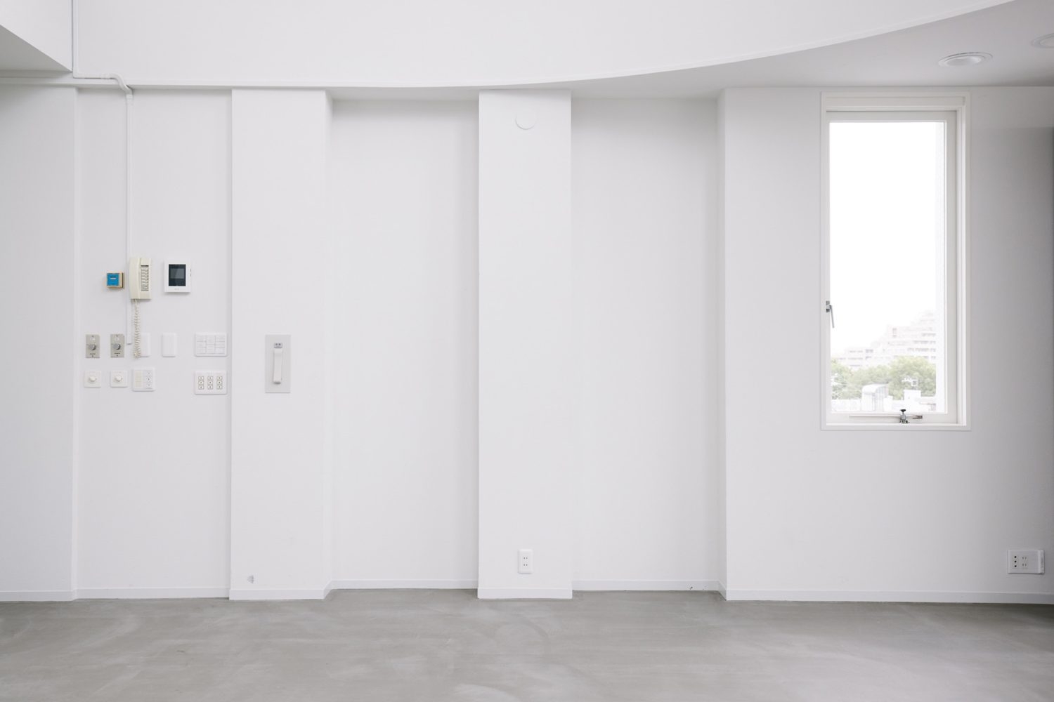 陰影感のある凸凹の壁