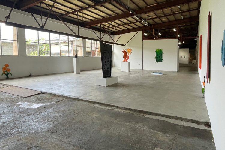 アートギャラリーでの撮影イメージ