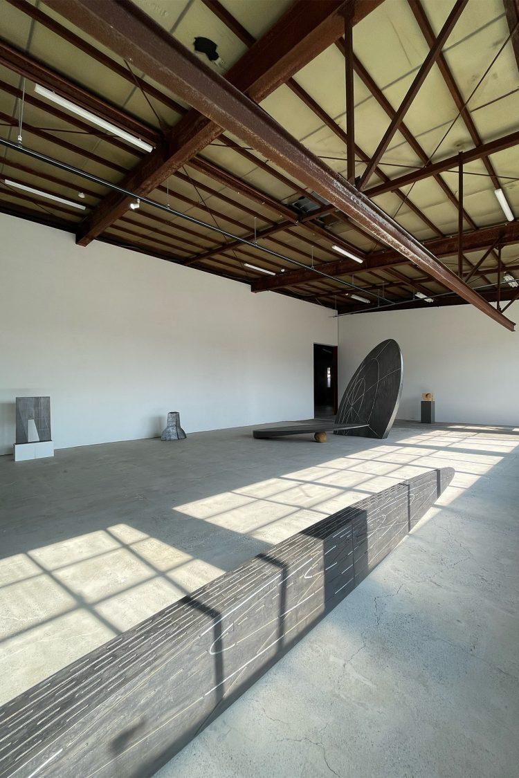 展示スペースでは白壁での撮影も可能(要事前確認)