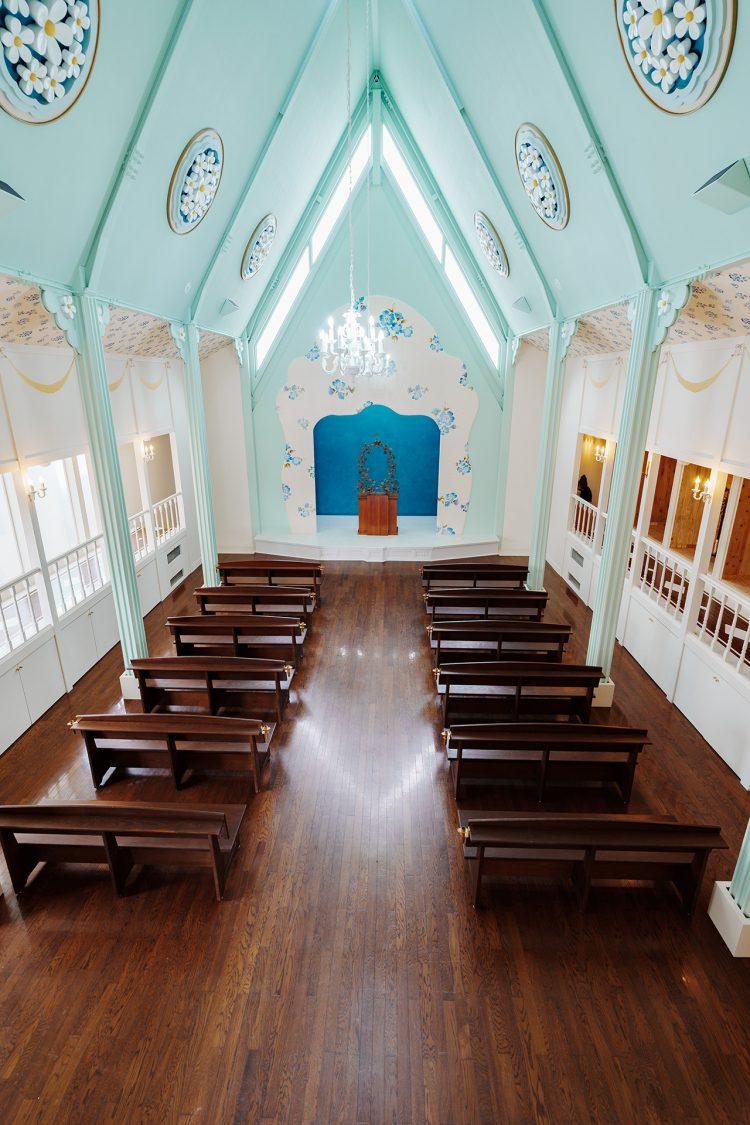 優美なメインホール全景