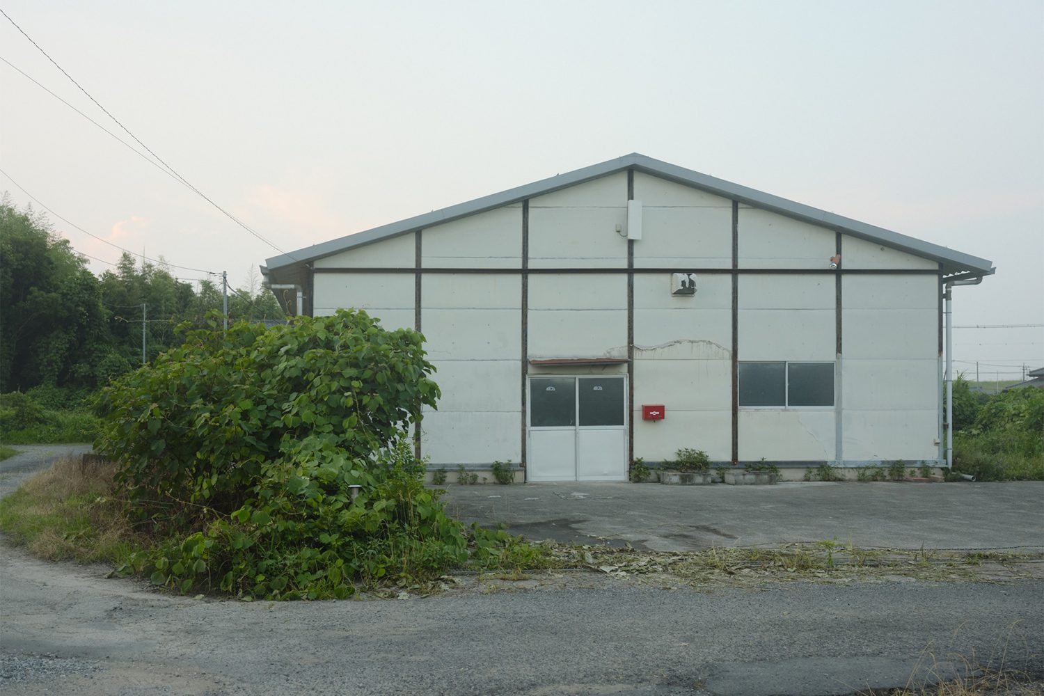 外観 周辺住居と距離があり撮影しやすい環境